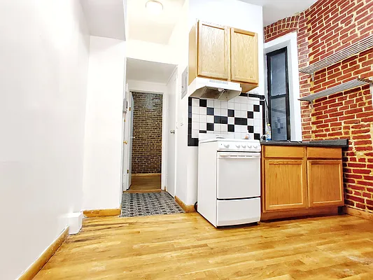 Rented by Union Square Property Management | media 16