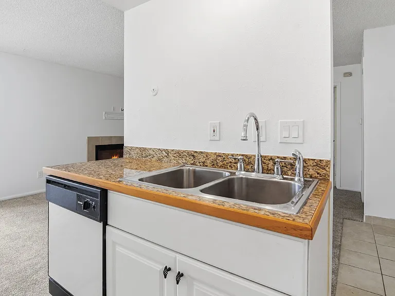 12450 E Cornell Ave #103 — Photo 11