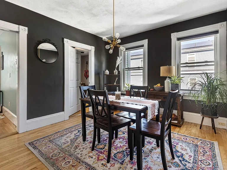 79 Alder St #2 — Photo 5