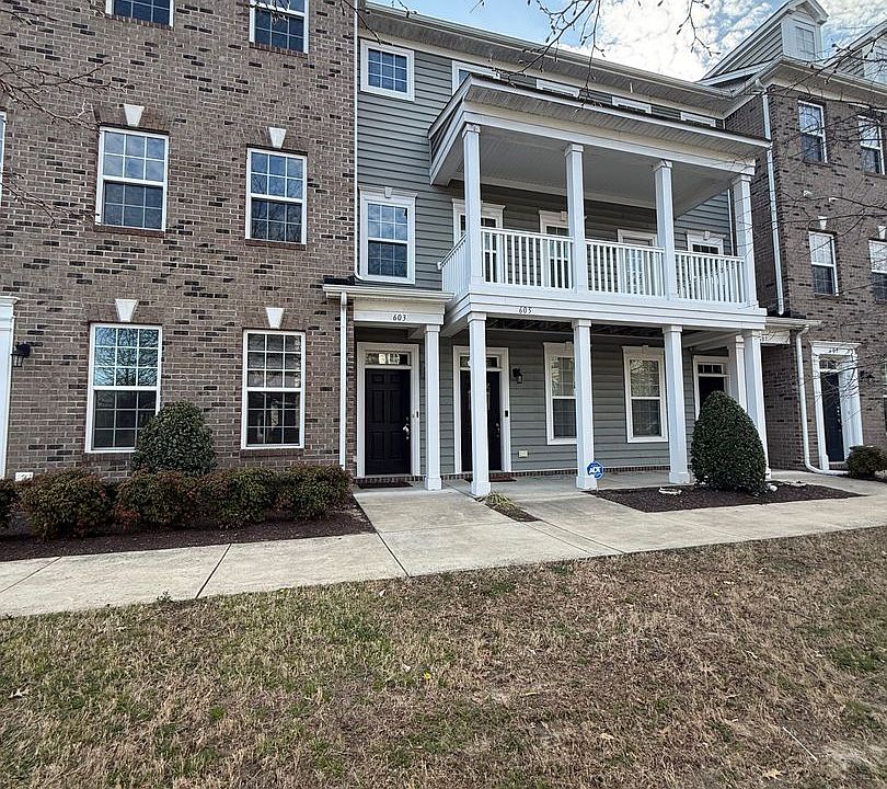 1st image of 603 Freeman Dr Unit 11