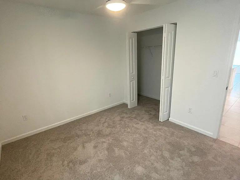 749 Worlington Ln — Photo 12