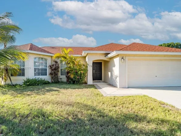 313 SE Husted Ter, Port Saint Lucie, FL 34983