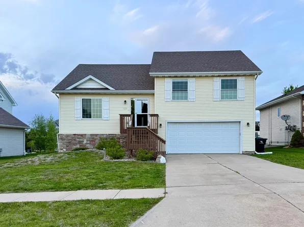 1020 SW Springfield Dr, Ankeny, IA 50023