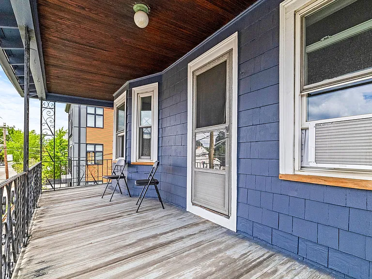 256 Main St #2F — Photo 18