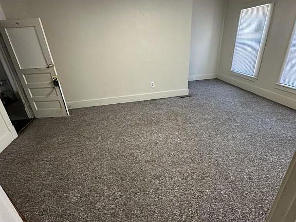 2nd image of 303 1/2 W High St APT 4