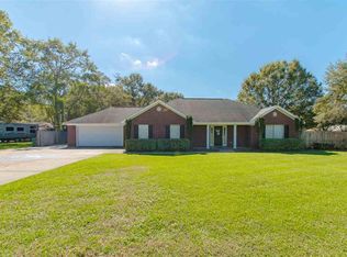 16088 2nd Ave, Silverhill, AL 36576