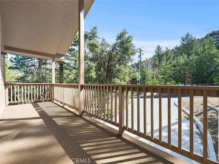 1813 Woodland Dr — Photo 38