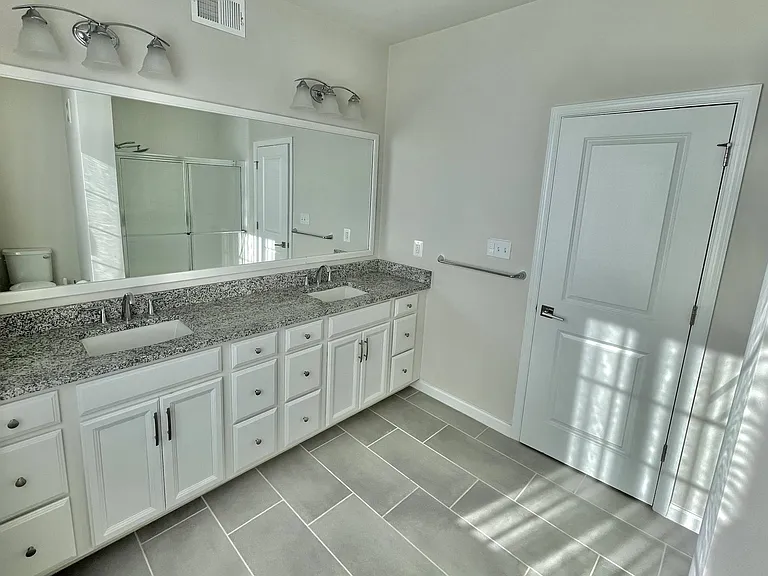23257 Southdown Manor Ter #101 — Photo 18
