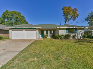 6014 Hummingbird St, Houston, TX 77096