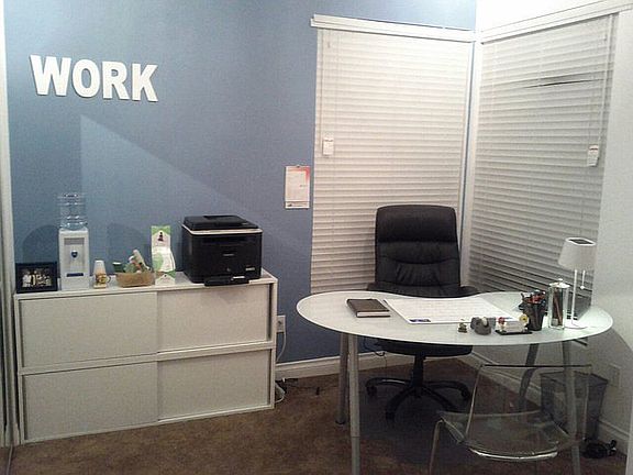 5th image of 303 E Dayman St APT 4