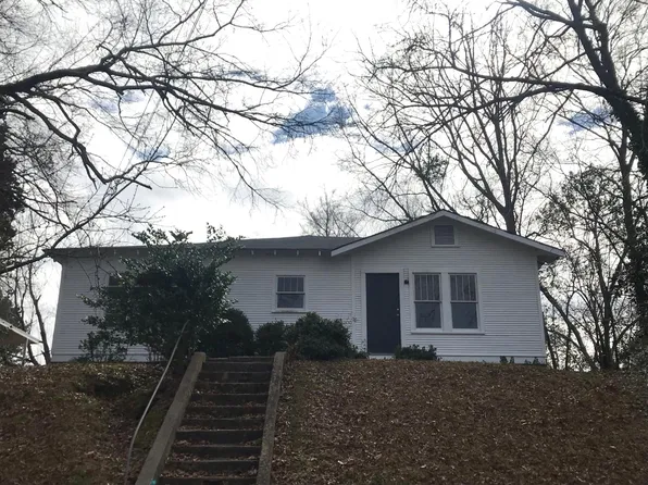 305 W Leake St APT 1, Clinton, MS 39056