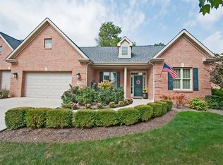 906 Red Oak Dr, Pittsburgh, PA