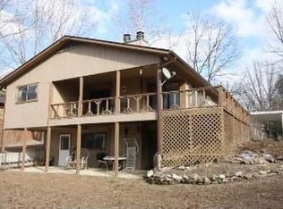 145 1st St, Reeds Spring, MO 65737