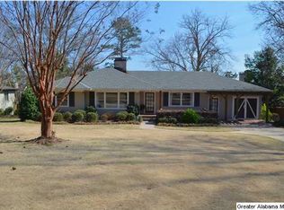 2205 Shades Crest Rd, Vestavia Hills, AL 35216