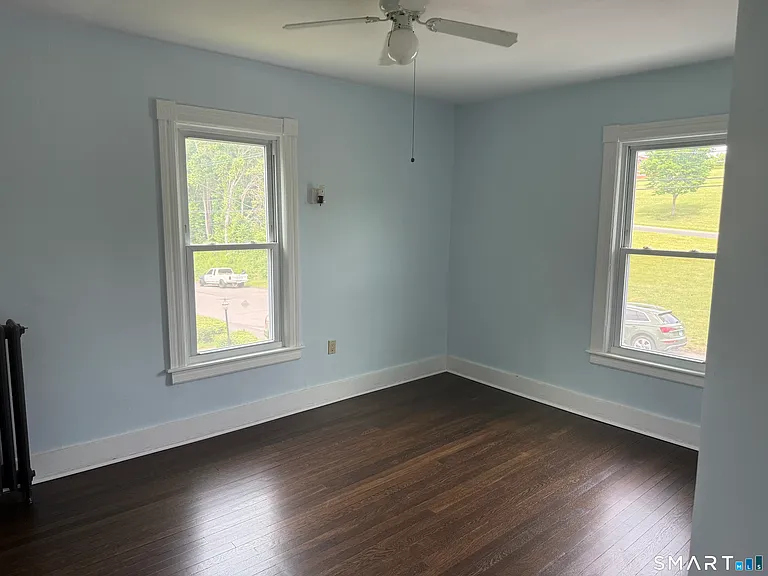 131 Eastern Dr — Photo 11