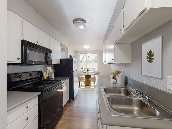 11600 E 16th Ave APT 104