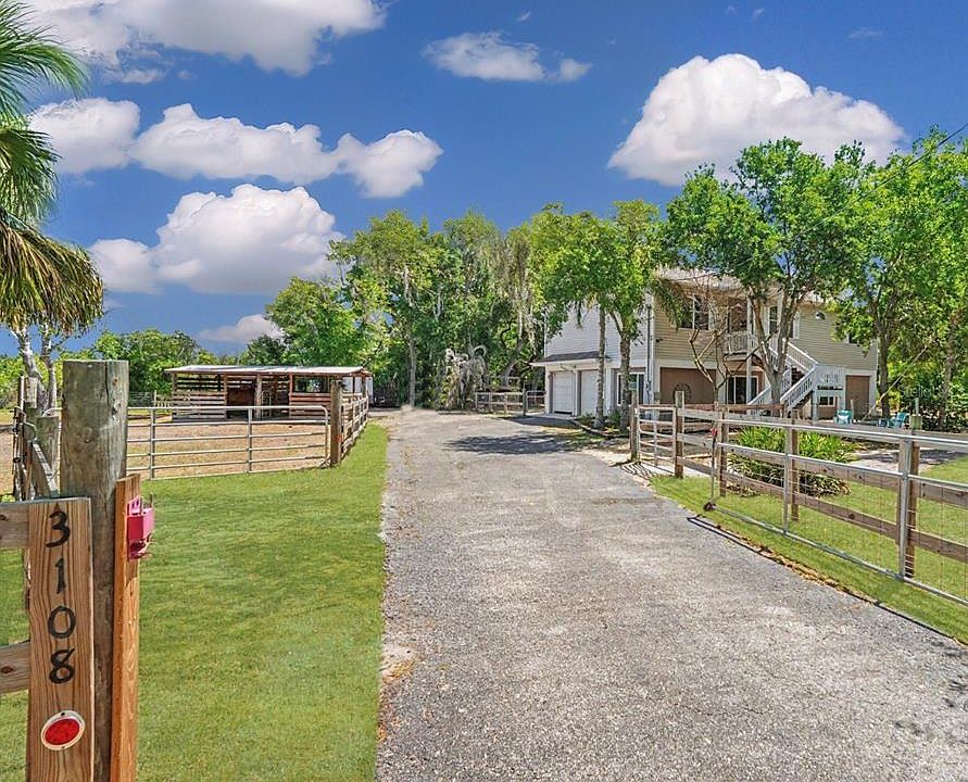 1st image of 3108 ARROWSMITH ROAD