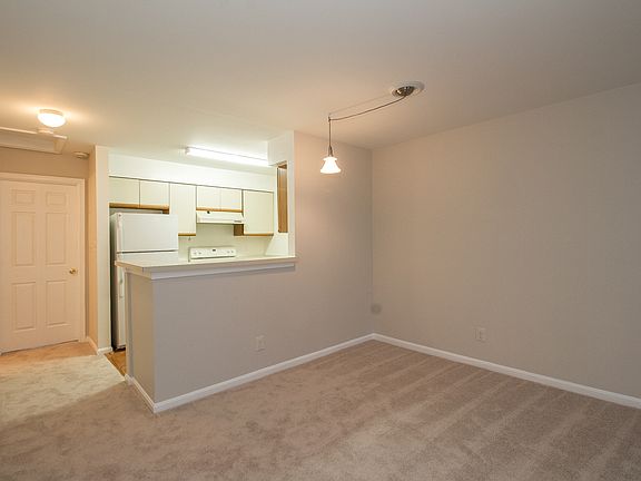 4th image of 13585 Orchard Dr