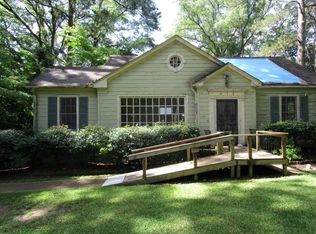 411 Alta Woods Blvd, Jackson, MS 39204