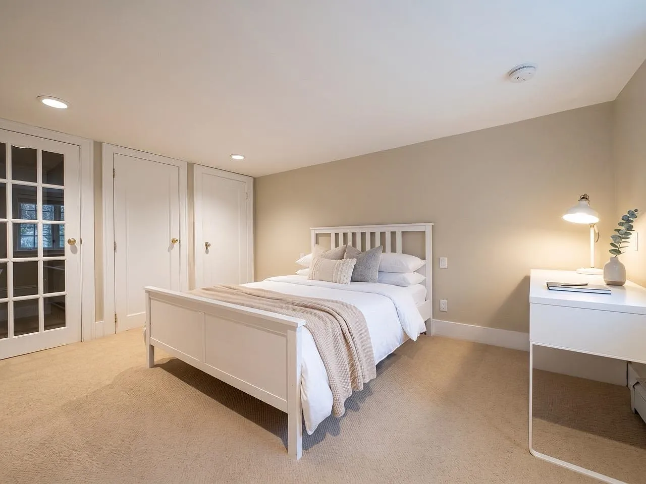 1 bed, 200 sqft, $1,200 — Photo 3