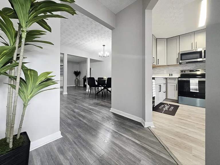 2430 Piering Dr — Photo 21