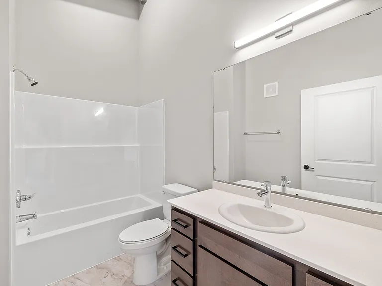 Independence Townhomes — Photo 20