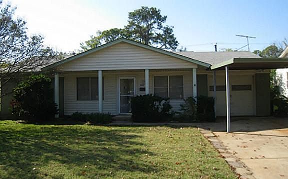 2nd image of 1021 Donley Dr