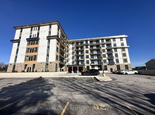 101 Golden Eagle Rd #417, Waterloo, ON N2V 1C3