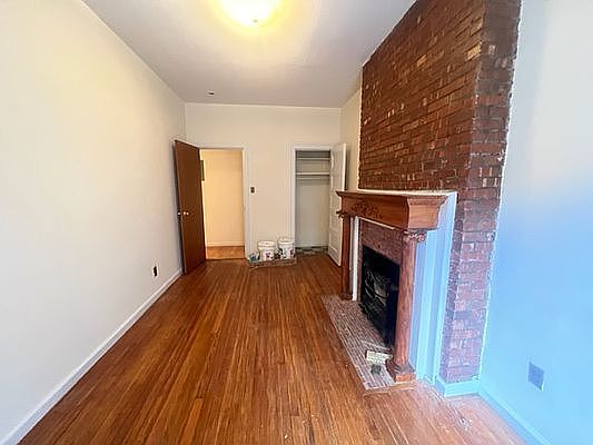 2nd image of 306 W 109th St #5C