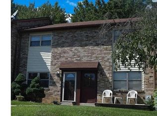 204 Cobble Creek Curv, Newark, DE 19702