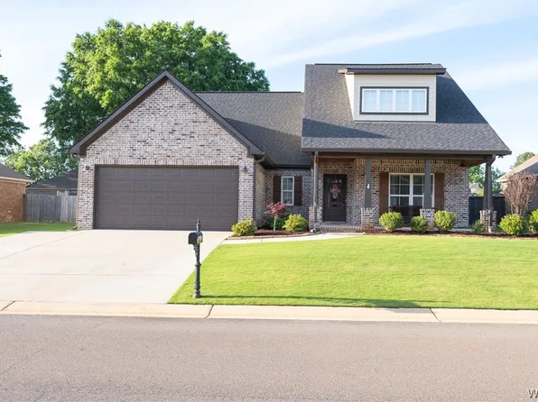 11958 Glen Ridge Blvd, Moundville, AL 35474