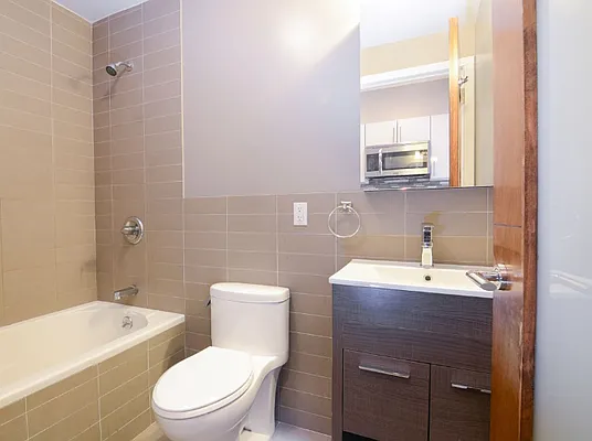 Rented by Nooklyn NYC LLC | media 33