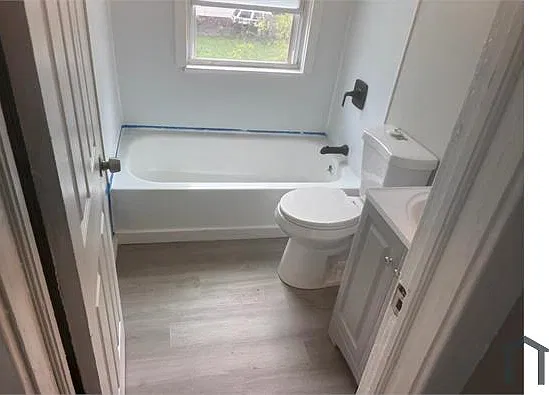 5 bed, 2000 sqft, $1,950 — Photo 4