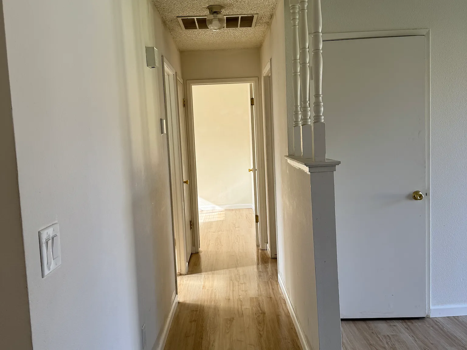 2 bed, 920 sqft, $1,500 — Photo 4