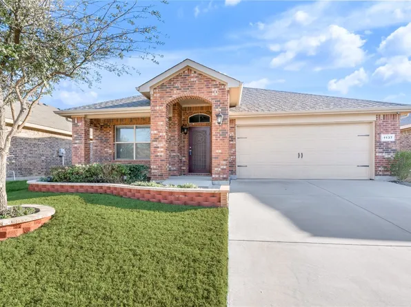 1137 Northampton St, Fort Worth, TX 76134