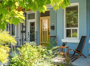221 Palmerston Ave, Toronto, ON M6J 2J3