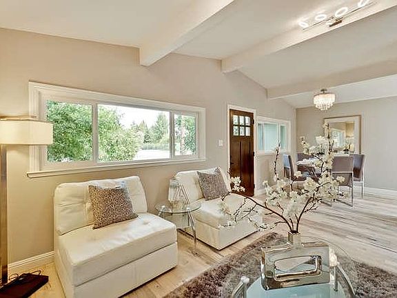 4th image of 819 Leong Dr