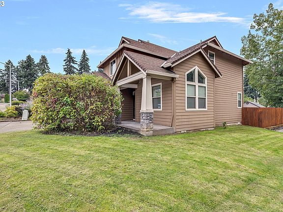2nd image of 14415 SE Garland Ln