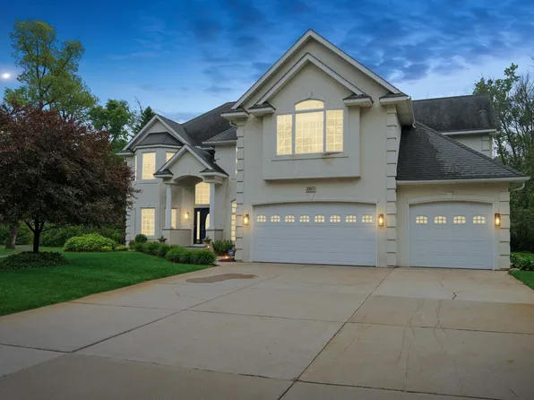 21877 Iden Ave N, Forest Lake, MN 55025