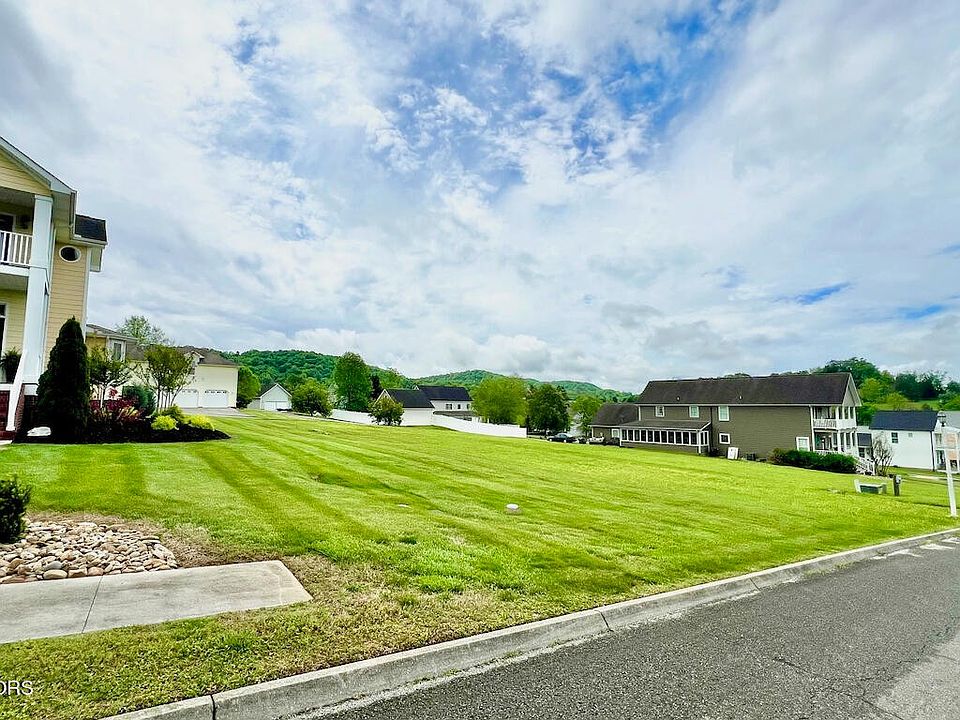 1st image of 0 Arcadian Springs Dr #8