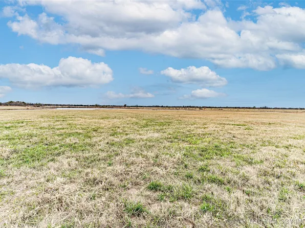 (undisclosed Address), Miami, OK 74354