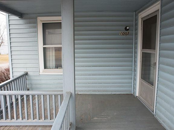 5th image of 1003 N Main St