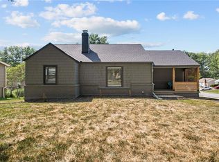 6524 Santa Fe Dr, Overland Park, KS 66202