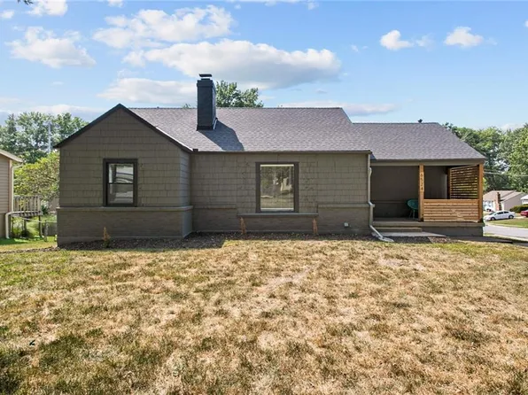 6524 Santa Fe Dr, Overland Park, KS 66202