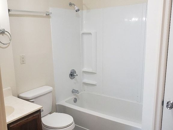2nd image of 508 N 5th St APT 103