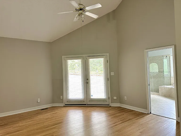 6204 Kirkwall Rd — Photo 12