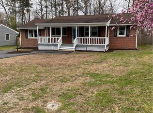 9612 Ashwood Rd, North Chesterfield, VA 23237