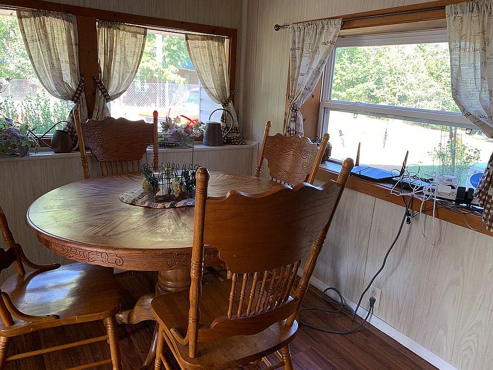 1st image of 130 Ginger Ln