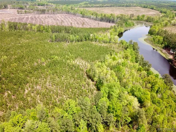 Doyles Lake Rd, Emporia, VA 23847