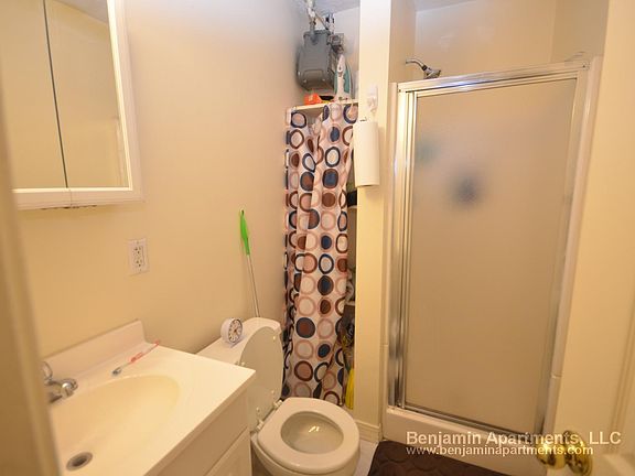 4th image of 72 Revere Street # Fl 2nd